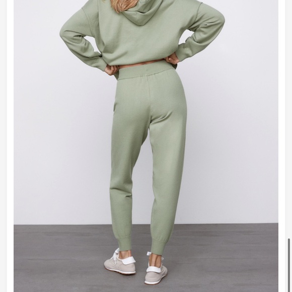 Zara Knit Jogger’s - Picture 6 of 8